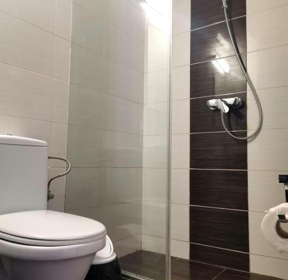 Economy Room, Complex Vraja Mării Costinești