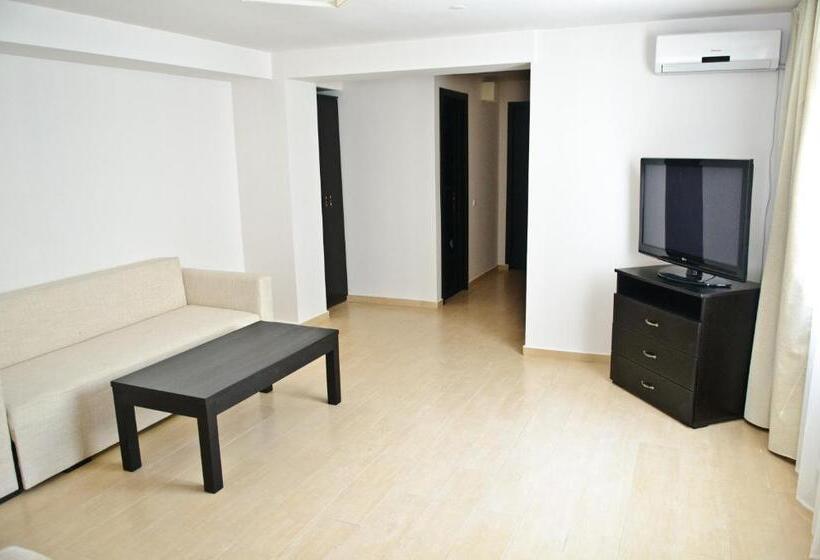 1 Bedroom Apartment, Complex Vraja Mării Costinești