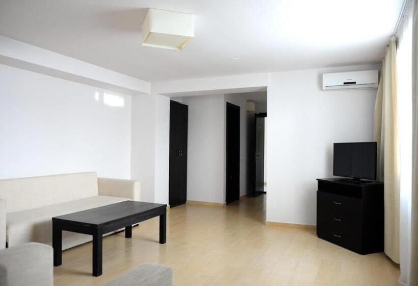 1 Bedroom Apartment, Complex Vraja Mării Costinești