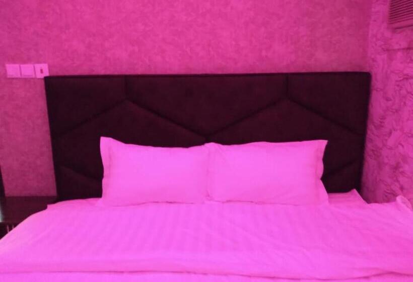 豪华房间, Iwaa Alkharj Apartments