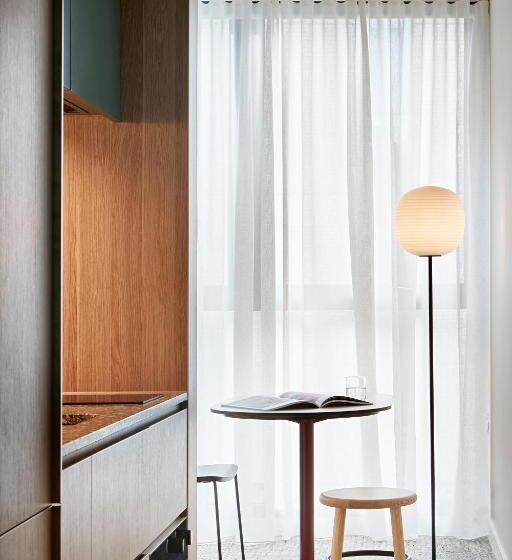 דירת חדר, Lanbruk Richmond Hill