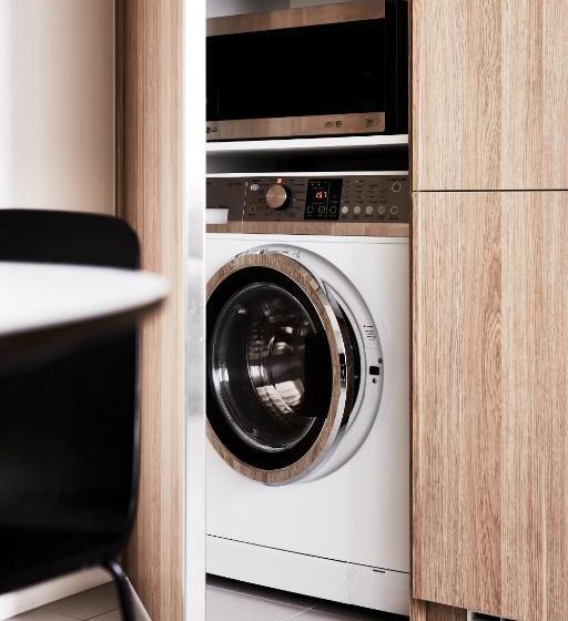 דירת חדר, Lanbruk Richmond Hill