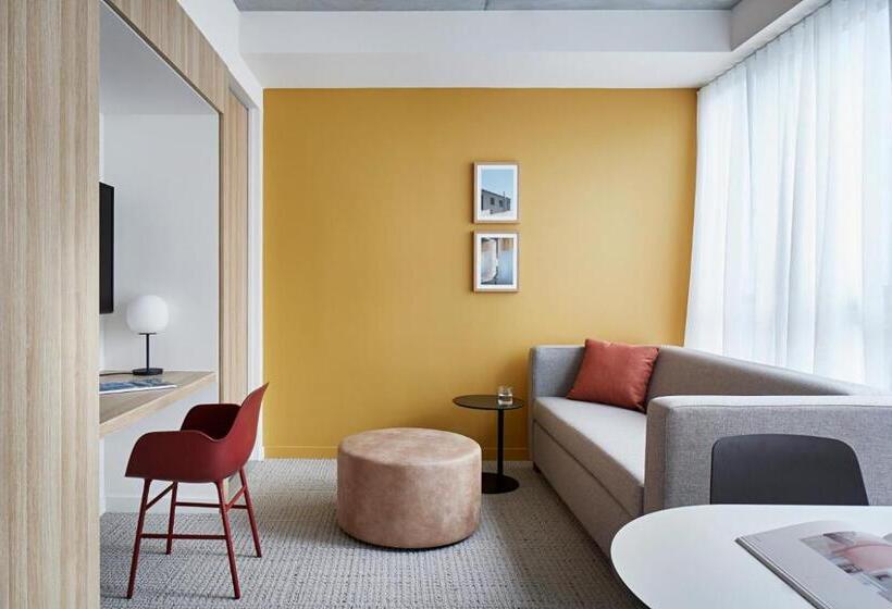 דירת חדר, Lanbruk Richmond Hill