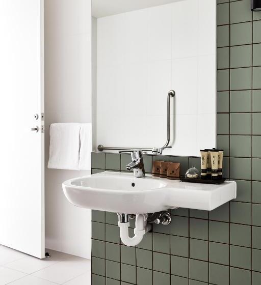 דירת חדר, Lanbruk Richmond Hill