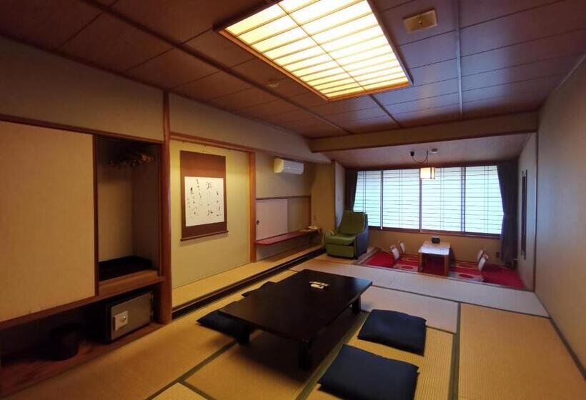 スタンダード４人部屋, Sakahijiri Nikko