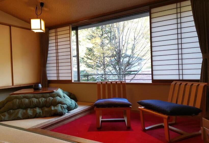 エコノミールーム, Sakahijiri Nikko