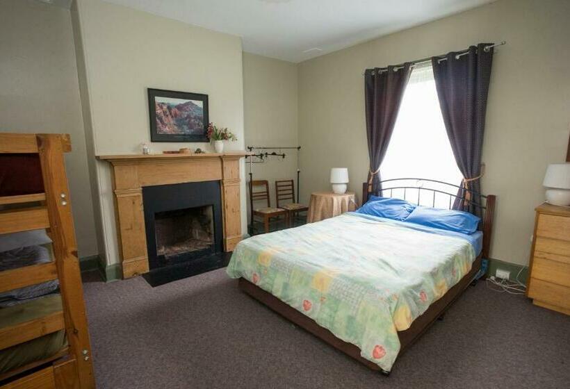 家庭房间共用浴室, Port Fairy Yha