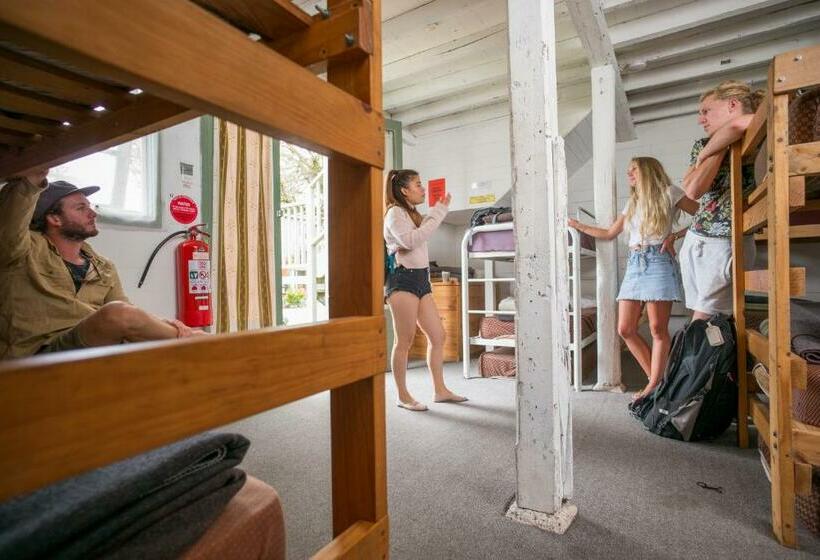 带共用卧室公用房间的床, Port Fairy Yha