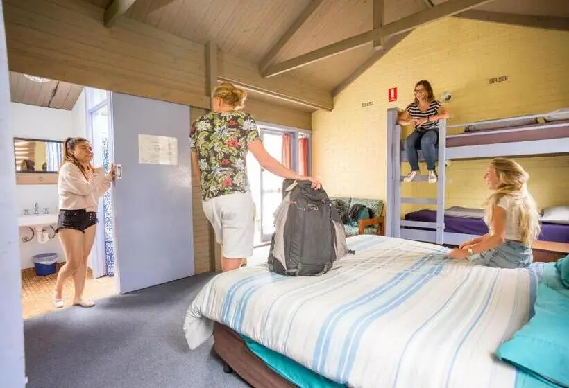 キングサイズベッドのスタンダードルーム, Port Fairy Yha