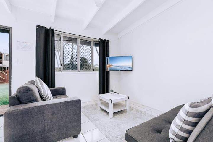 شقة غرفتين, Freedom Backpackers Hostel Rainbow Beach