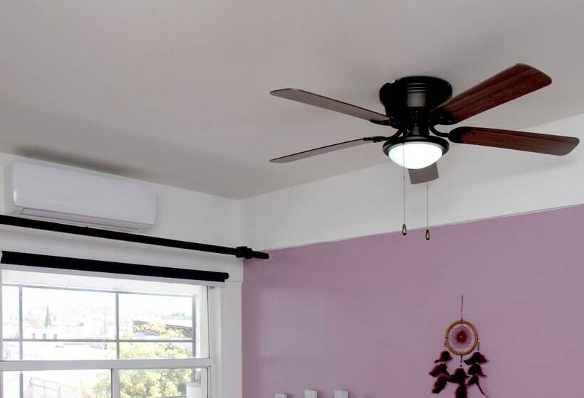 اتاق استاندارد, Allende 104