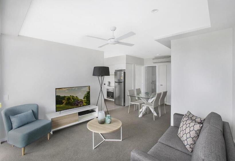 Апартаменты 2 Спальни, Direct Collective Sea Breeze Mooloolaba
