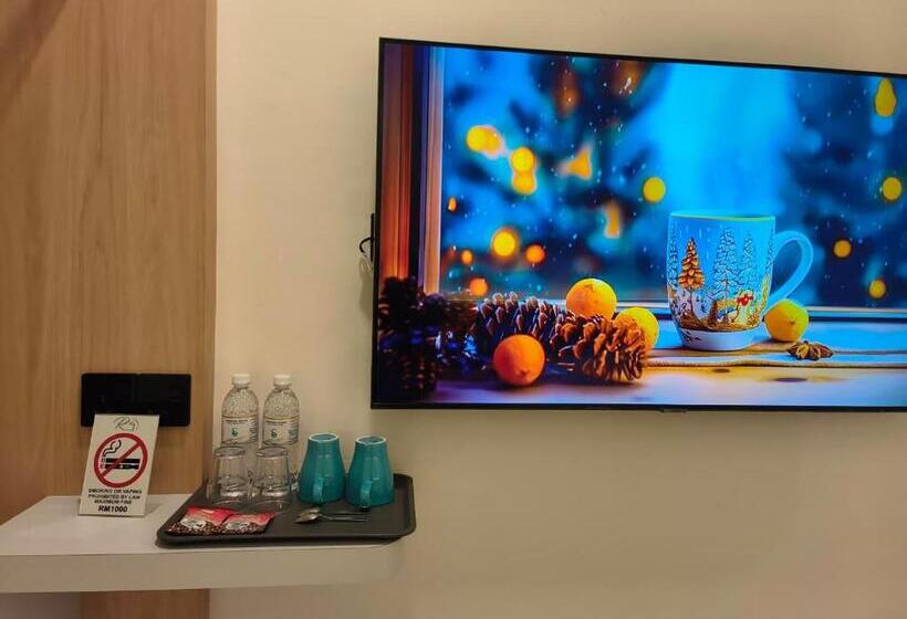 غرفة قياسية ثلاثية, Red S