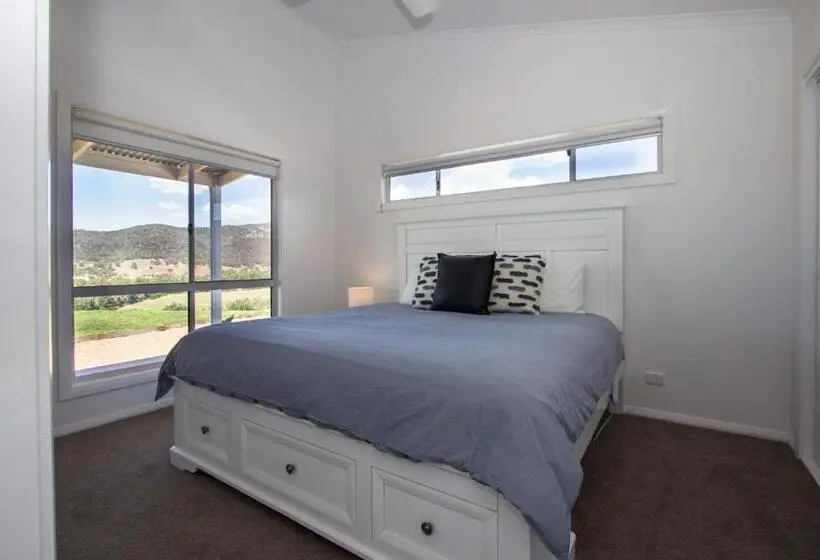 ２ベッドルームハウス, Stay In Mudgee   The Grove