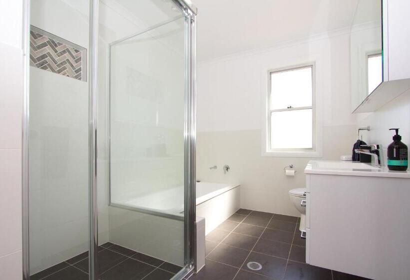 Дом 2 Спальни, Stay In Mudgee   The Grove