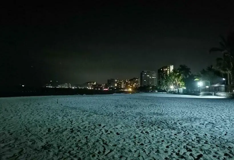 スーペリアールーム, West Plaza