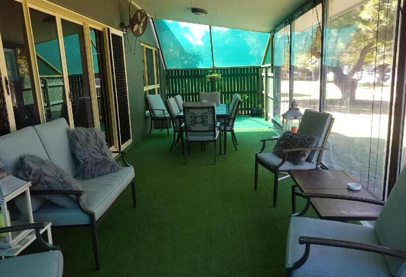 בית, 3 חדרי שינה, King Reef Resort