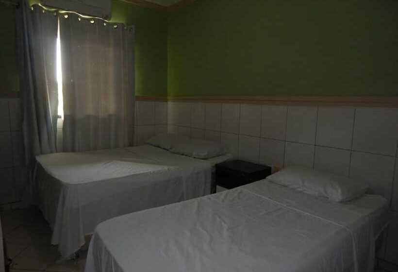 غرفة قياسية رباعية, Pousada Alta Vista