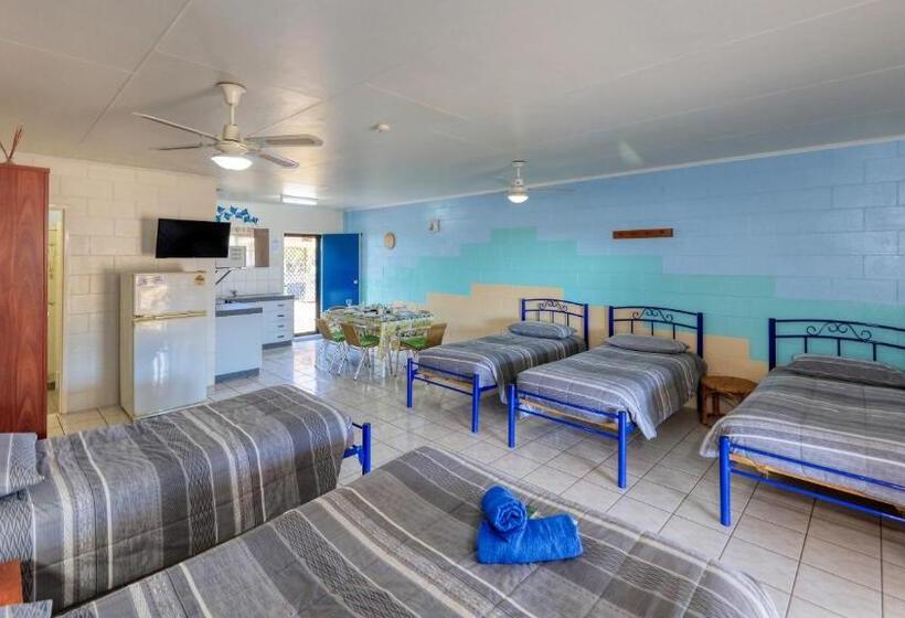 低层单卧公寓, Ash S Holiday Units