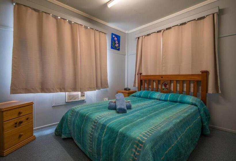 家庭洋房, Ash S Holiday Units