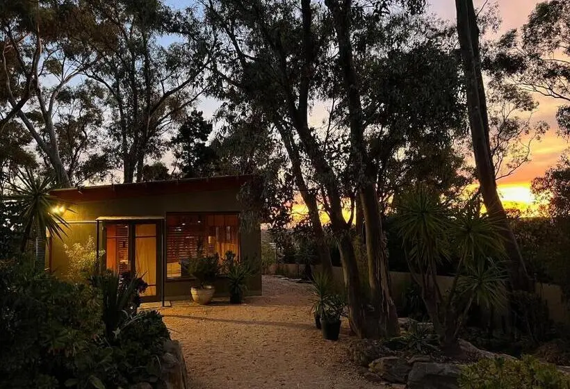 ガーデンビューのスタンダードワンルーム, Be&be Castlemaine