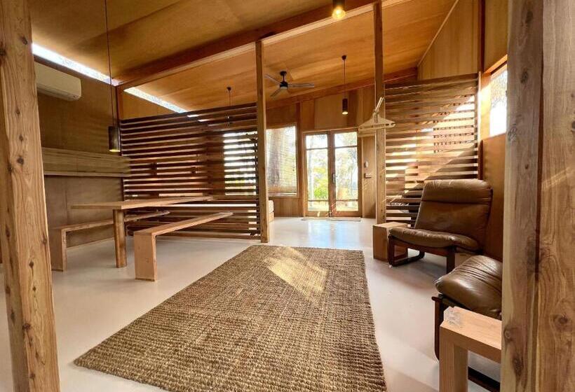 סטודיו סטנדרטי נוף לגינה, Be&be Castlemaine