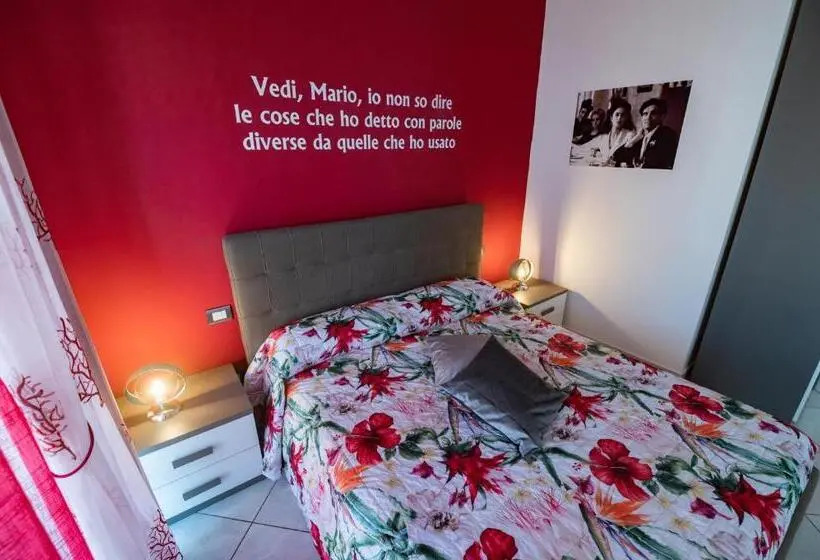 景色の見えるスタンダード４人部屋, L Isola Del Postino Rooms
