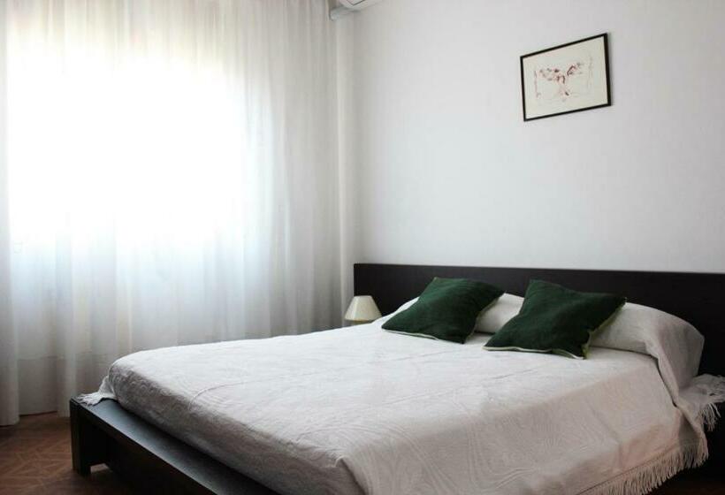 غرفة قياسية, Marilide