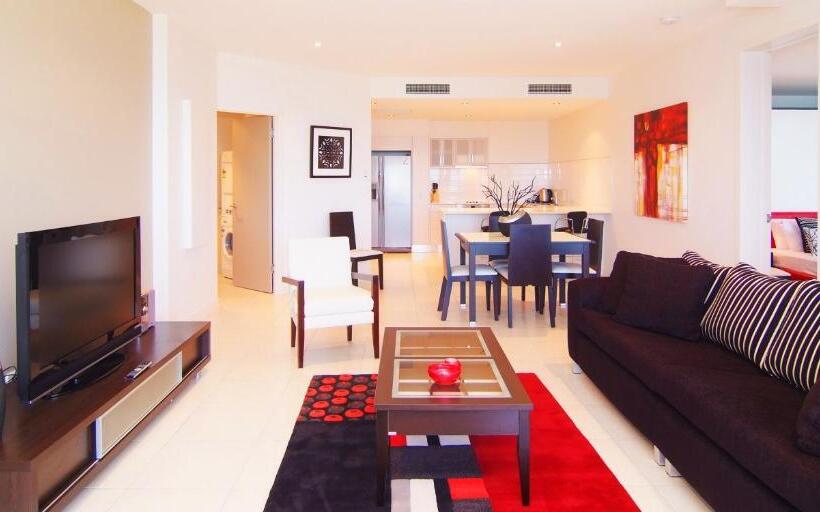 ２ベッドルームアパートメント, Coral Cove Apartments
