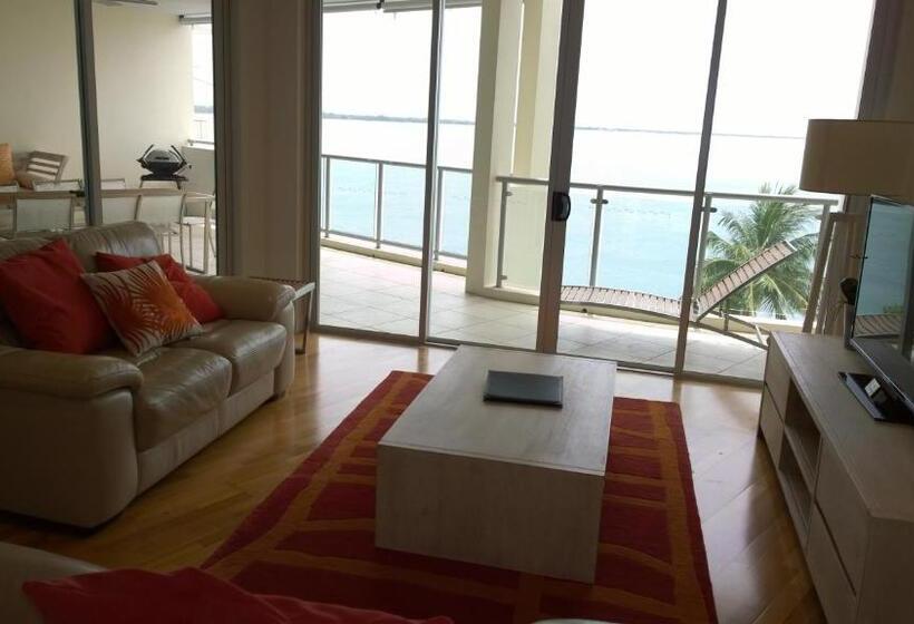 带1个卧室的顶楼公寓, Coral Cove Apartments