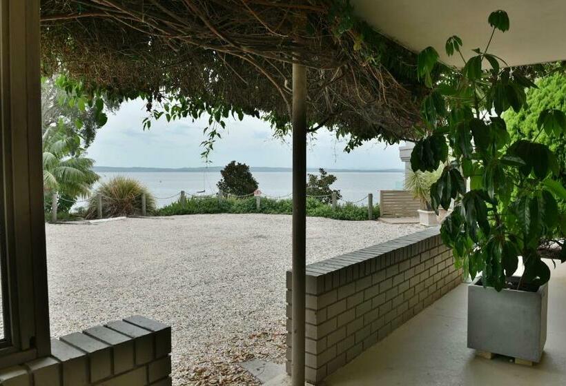 חדר משפחתי, Dutchies Motel Nelson Bay & Dutchmans Beach Apartments