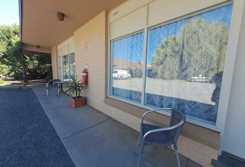 غرفة قياسية, Great Western Motel