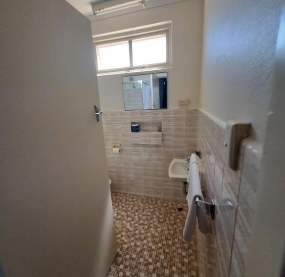 غرفة قياسية, Great Western Motel