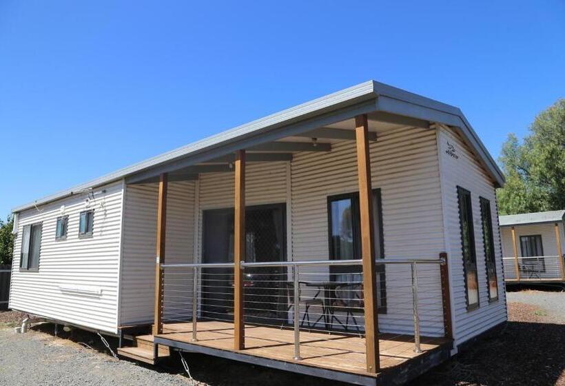 فيلا غرفتين نوم, Great Western Motel