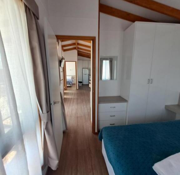 فيلا غرفتين نوم, Great Western Motel