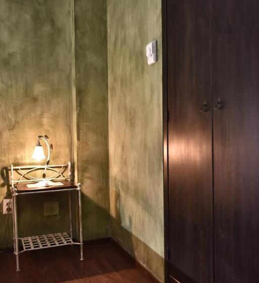 발코니 디럭스 룸, Amphora