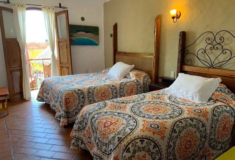 スタンダードトリプルルーム, Casa Miguel Arcangel