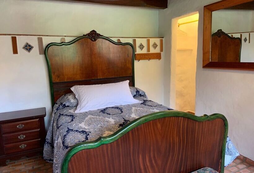 家庭间, Casa Miguel Arcangel