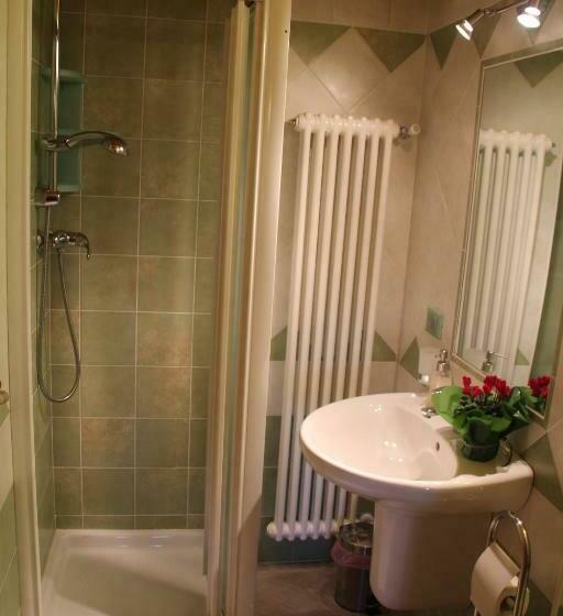 חדר סטנדרט לארבעה, Rifugio Viviani Pradalago