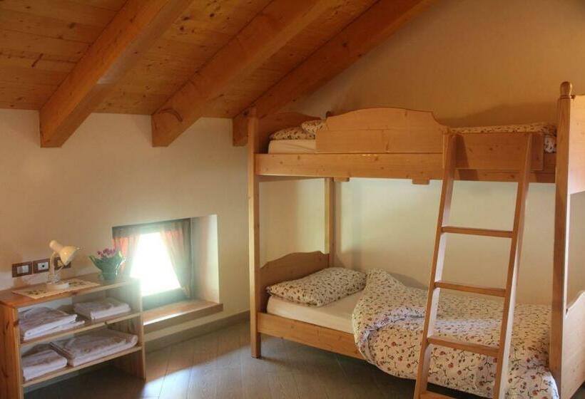 חדר סטנדרט לארבעה, Rifugio Viviani Pradalago