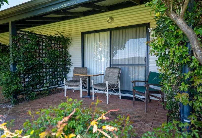 Апартаменты 1 Спальня с Балконом, Karri Aura