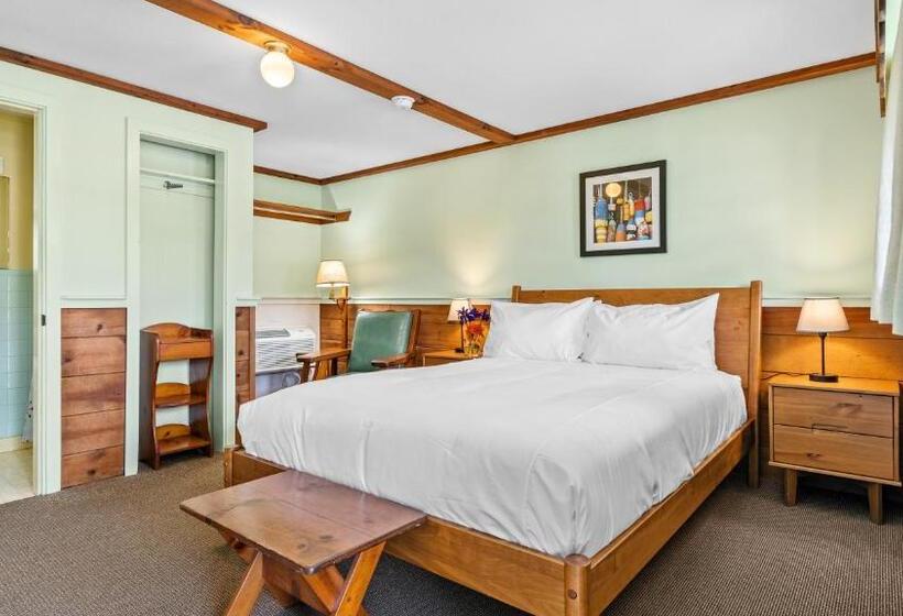 اتاق استاندارد, Mid Town Motel