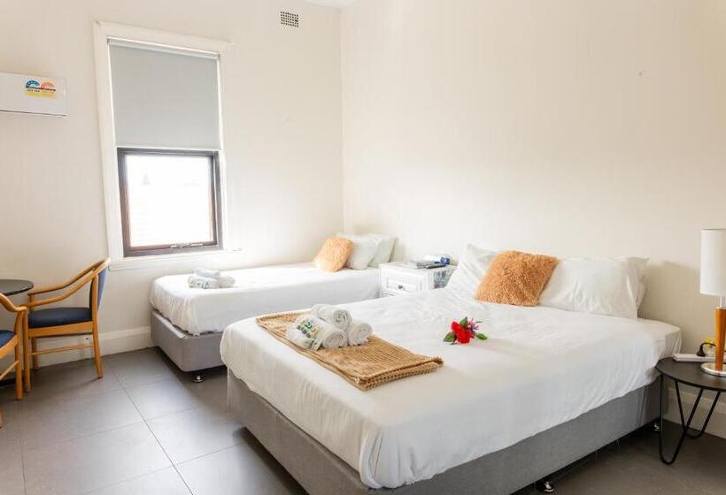 חדר משפחתי, Exchange Hotel Goulburn