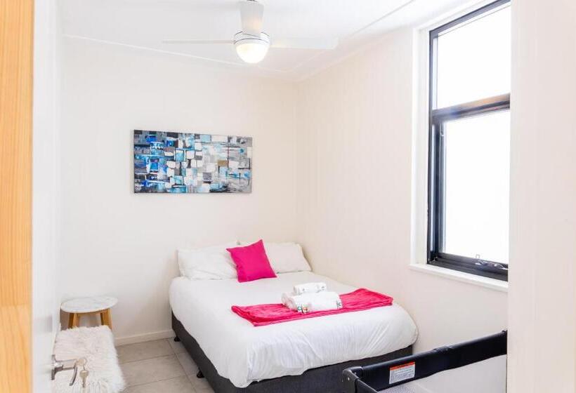 דירת שני חדרים, Exchange Hotel Goulburn