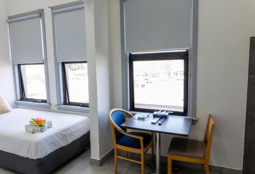 스탠다드 트리플 룸, Exchange Hotel Goulburn