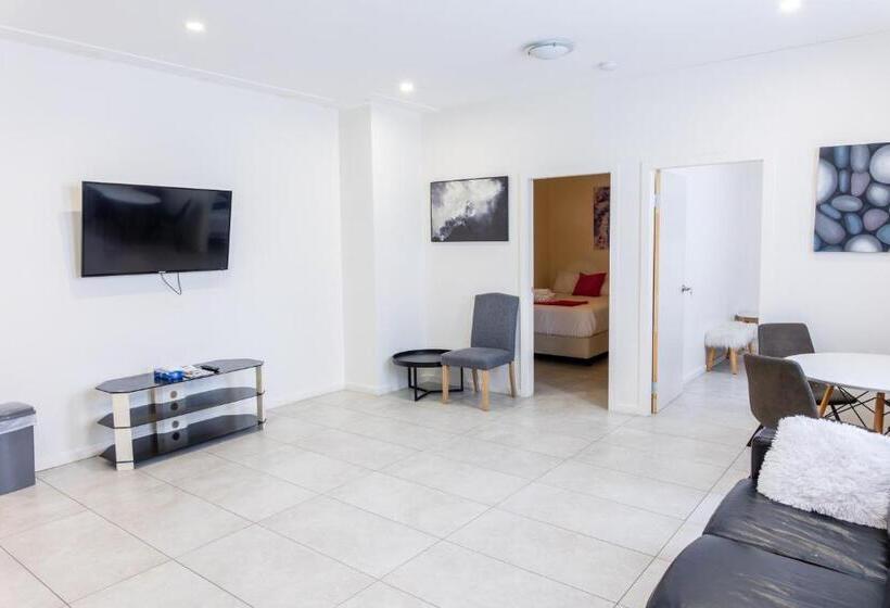 דירת שני חדרים, Exchange Hotel Goulburn