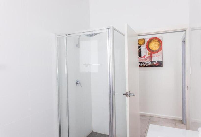 דירת חדר, Exchange Hotel Goulburn