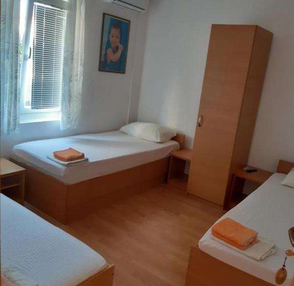 آپارتمان 1 خوابه همکف, Royal Apartments