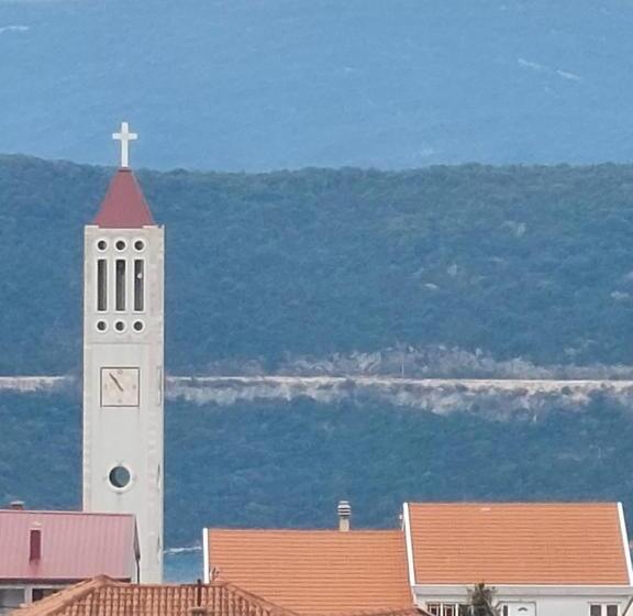 Standard Triple Room with Terrace, Royal Apartments