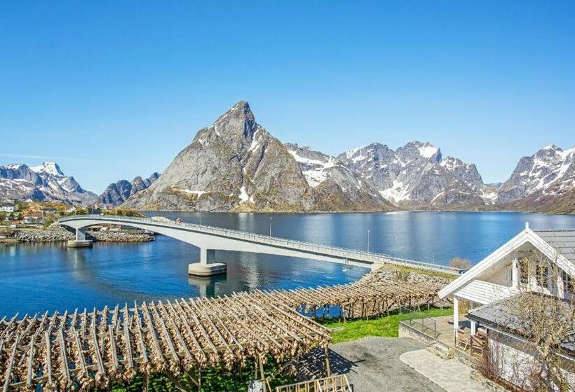 Стандартный Номер Кровать Кинг, Sakrisøy Gjestegård   Manor House In Sakrisøy   Solbakken Anno 1880